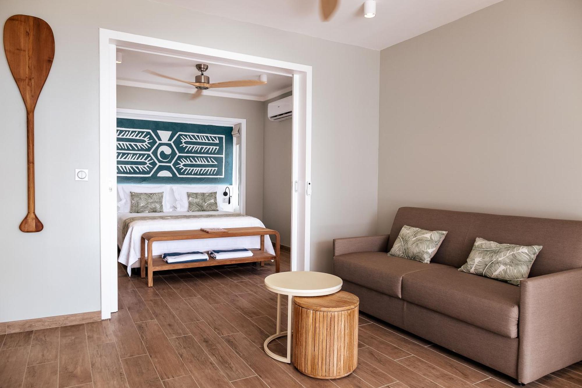 Niu Beach Hotel モーレア島 エクステリア 写真