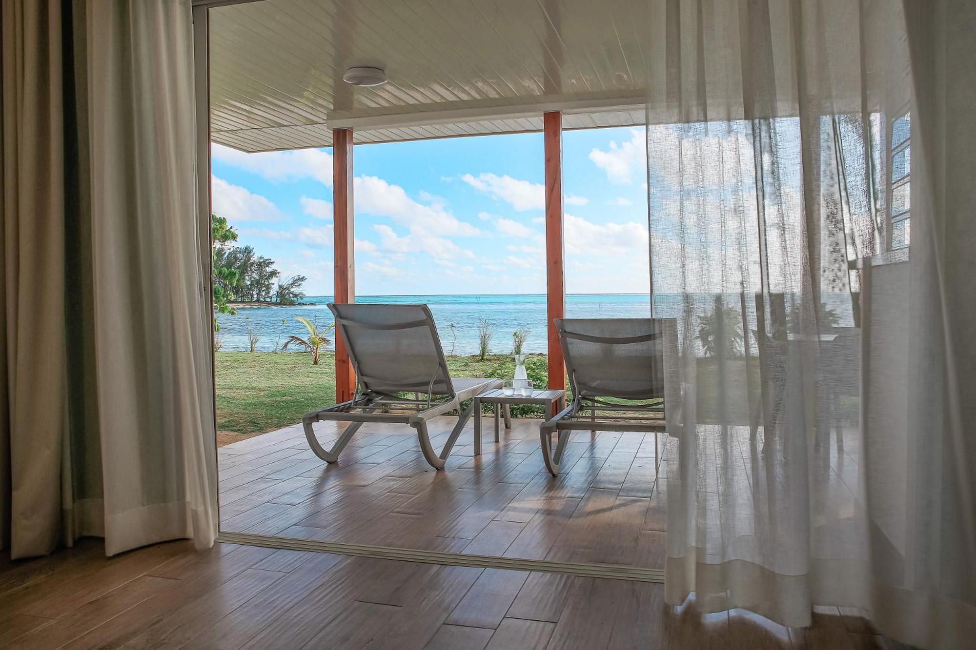 Niu Beach Hotel モーレア島 エクステリア 写真