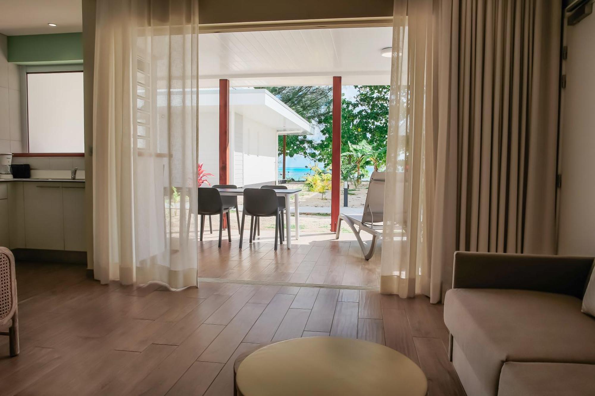 Niu Beach Hotel モーレア島 エクステリア 写真