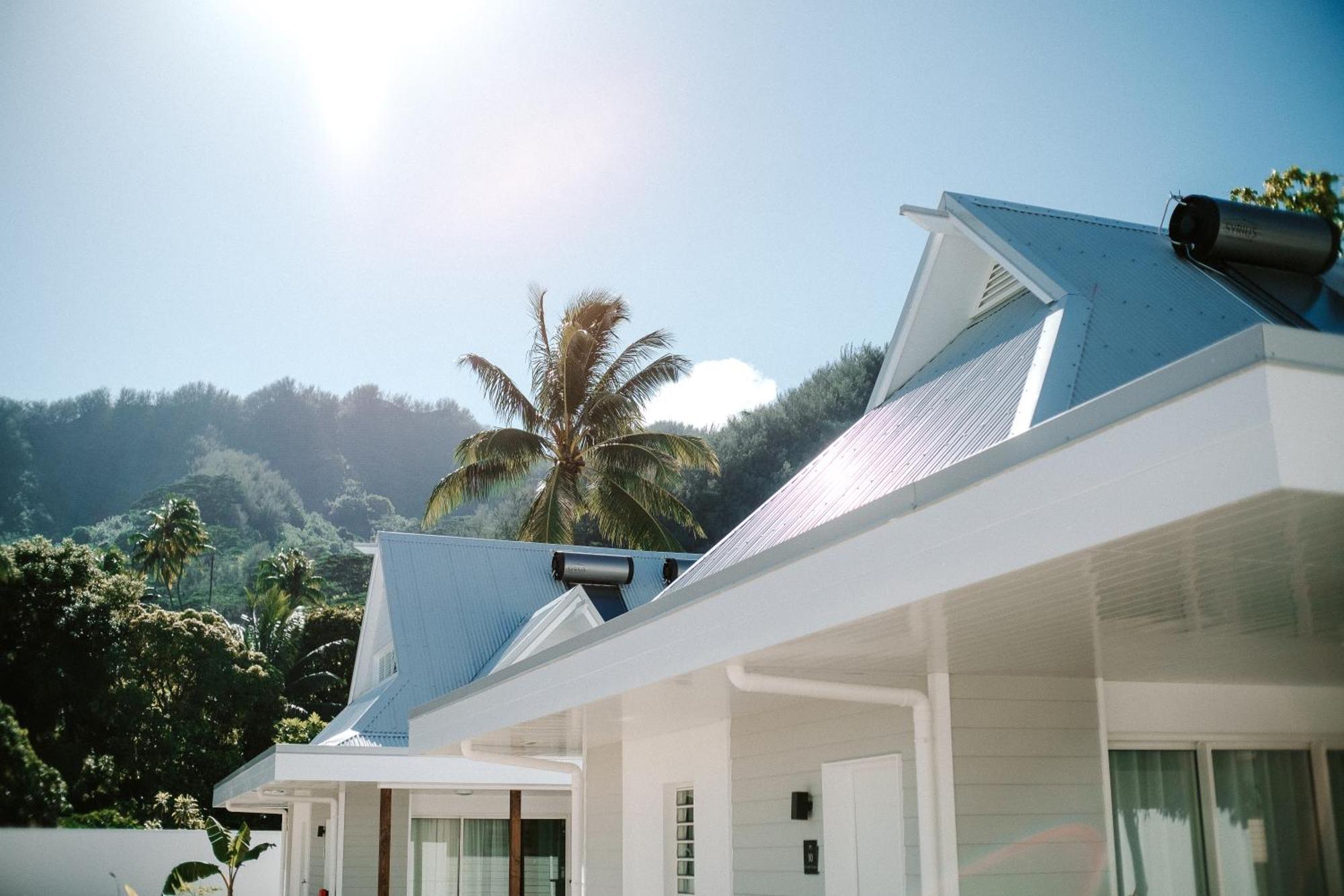 Niu Beach Hotel モーレア島 エクステリア 写真
